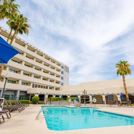 Four Points By Sheraton Phoenix South Mountain Экстерьер фото