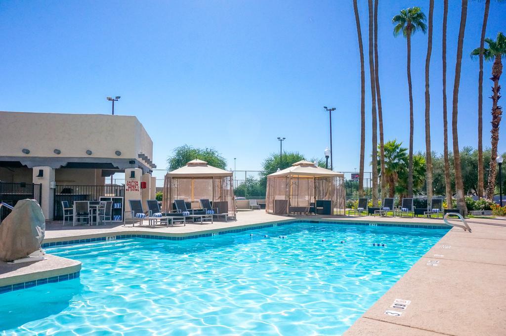 Four Points By Sheraton Phoenix South Mountain Экстерьер фото