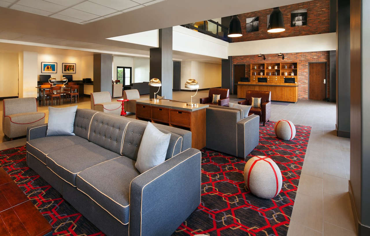 Four Points By Sheraton Phoenix South Mountain Экстерьер фото